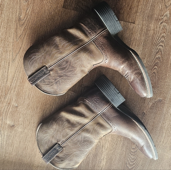 LIKE NEW ARIAT Men's work/Cowboy boots Size 7.5 - Picture 3 of 7